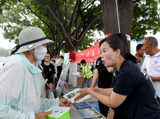 定州市開展2025年“全國低碳日”宣傳活動